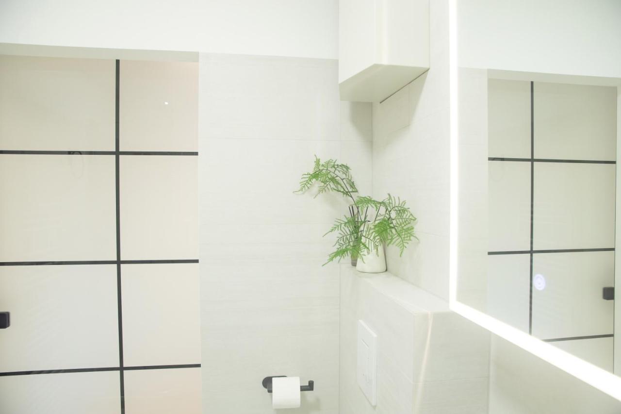Room 4 Art Appartments Nr.1 In Vienna Center Εξωτερικό φωτογραφία
